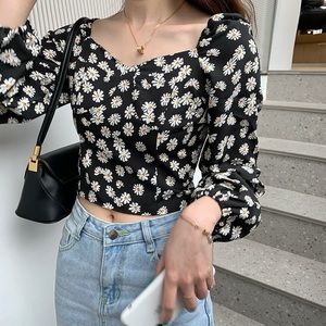 Floral Long-Sleeve Cropped Blouse